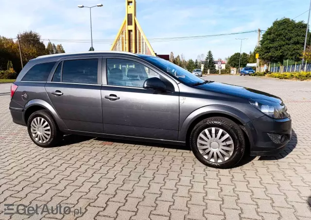 OPEL Astra 1.4 Caravan Edition