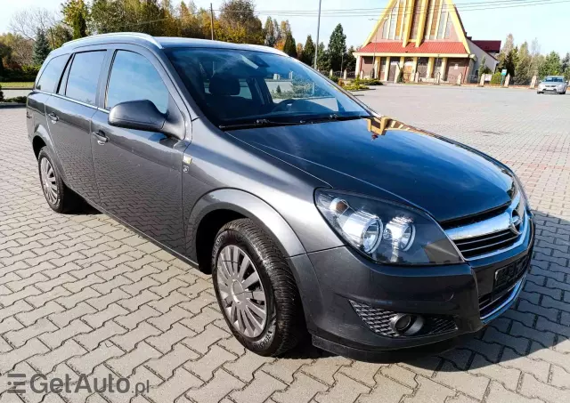 OPEL Astra 1.4 Caravan Edition