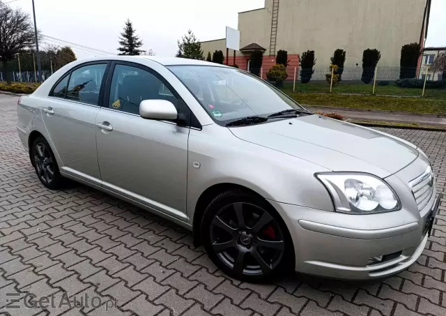 TOYOTA Avensis 2.0 VVT-i Executive