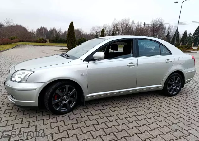 TOYOTA Avensis 2.0 VVT-i Executive