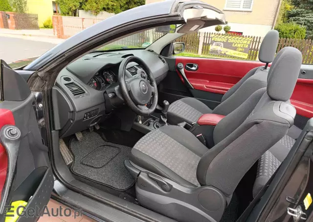 RENAULT Megane 1.6 Coupe-Cabriolet Authenique