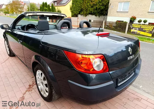 RENAULT Megane 1.6 Coupe-Cabriolet Authenique