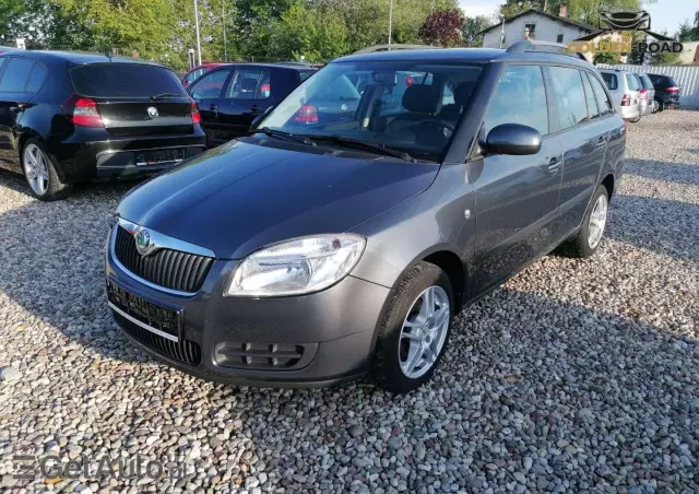 SKODA Fabia 