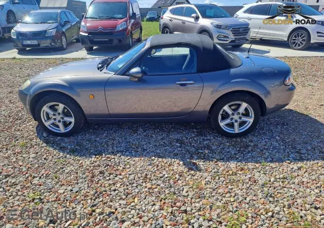 MAZDA MX-5 