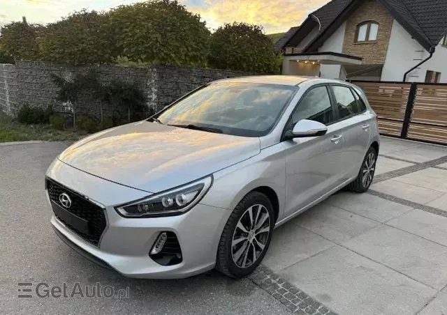 HYUNDAI I30 1.6 CRDI DCT Premium