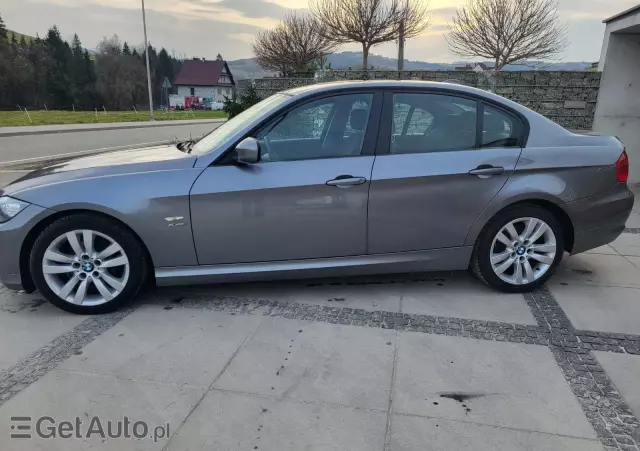 BMW Seria 3 320d xDrive