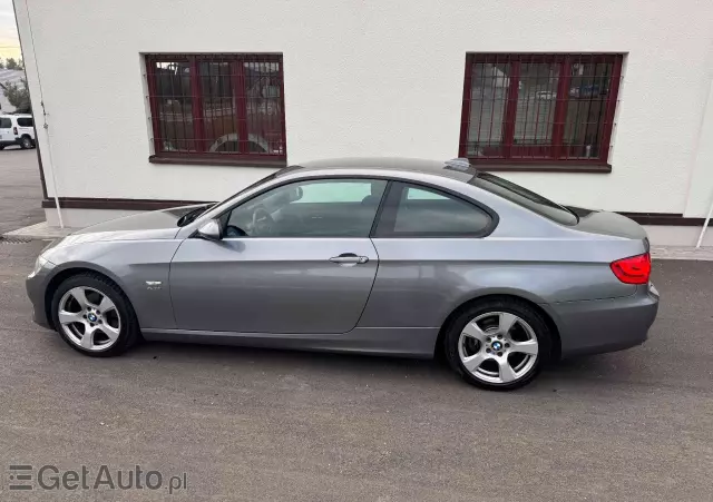 BMW Seria 3 320d xDrive Coupe M Sport Edition