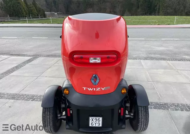 RENAULT Twizy 