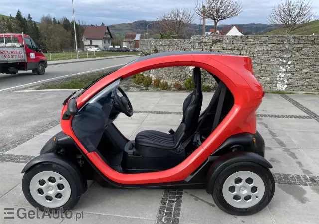 RENAULT Twizy 