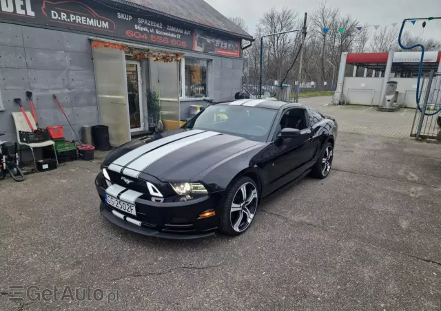 FORD Mustang 3.7 V6