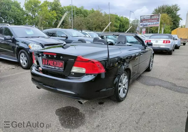 VOLVO C70 T5 Summum