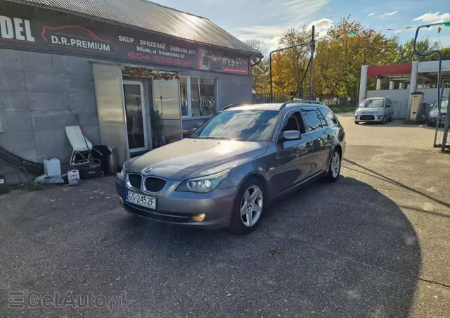 BMW Seria 5 520d Touring Edition Lifestyle