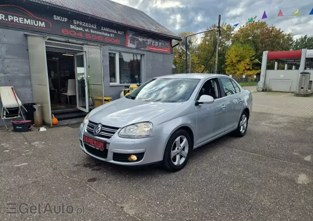 VOLKSWAGEN Jetta 1.6 Trendline