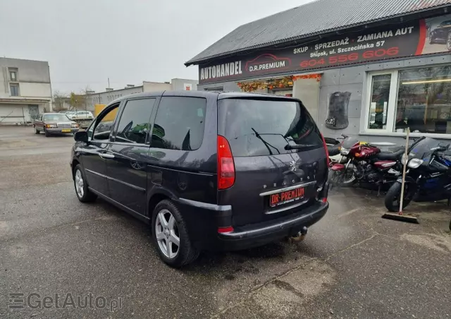 PEUGEOT 807 HDi 135 Premium