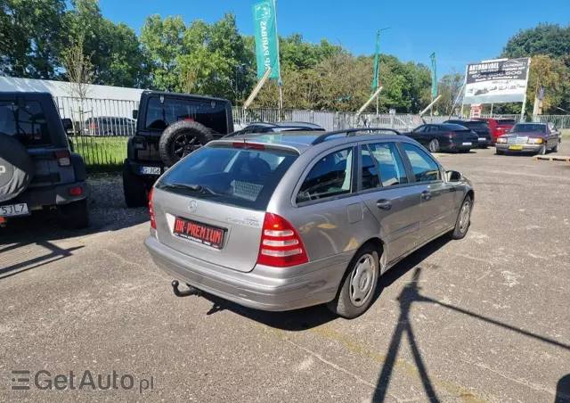 MERCEDES-BENZ Klasa C 180 T Kompressor Automatik Classic