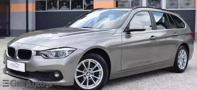 BMW Seria 3 320d Advantage sport