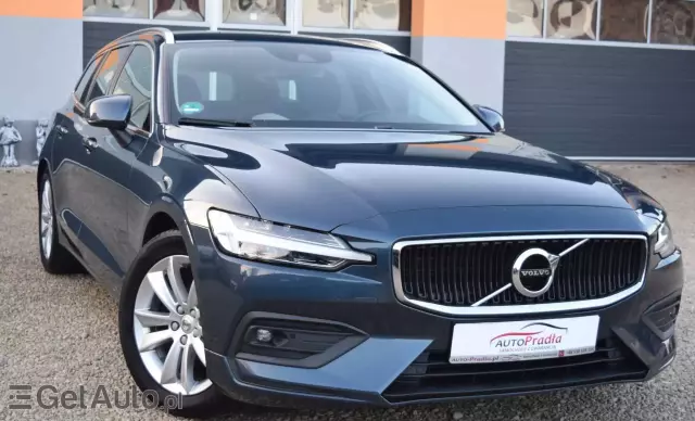 VOLVO V60 D3 Drive-E Dynamic Edition (Momentum)