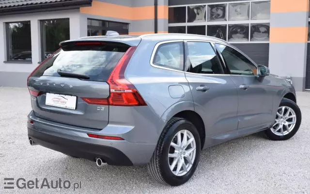 VOLVO XC 60 D3 Momentum Pro