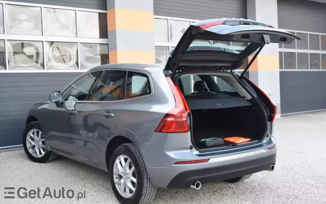 VOLVO XC 60 D3 Momentum Pro