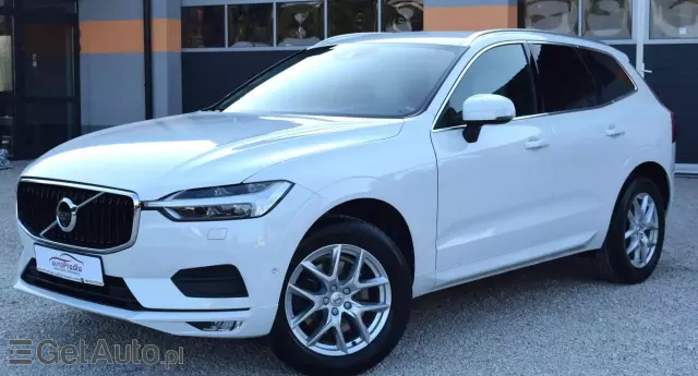 VOLVO XC 60 D4 SCR AWD Momentum