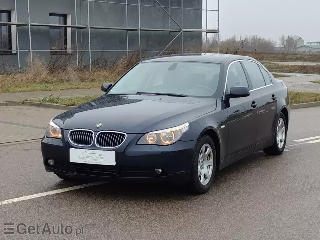 BMW Seria 5 523i