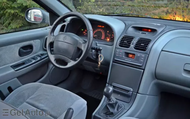 RENAULT Laguna 1.6 Concorde