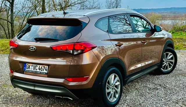 HYUNDAI Tucson 