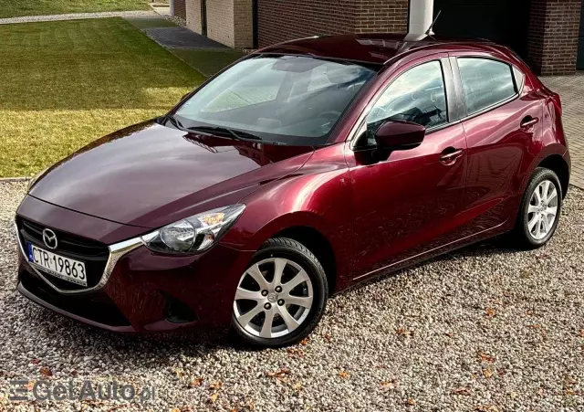 MAZDA 2 