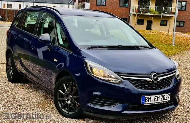 OPEL Zafira 1.4 T Cosmo