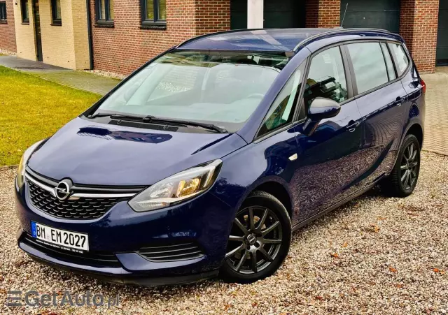 OPEL Zafira 1.4 T Cosmo