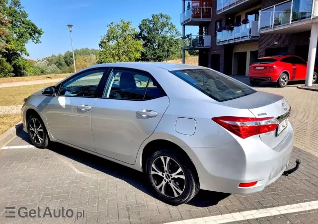 TOYOTA Corolla 1.33 Premium