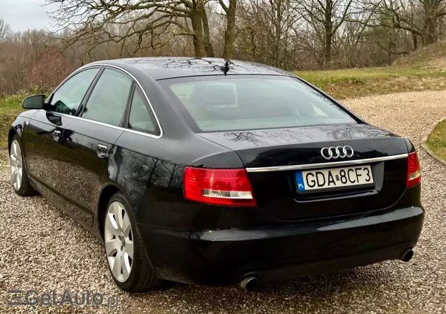 AUDI A6 3.2 FSI Quattro Tiptronic