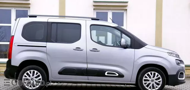 CITROËN Berlingo XL 1.5 BlueHDI Shine S&S (7-os.)