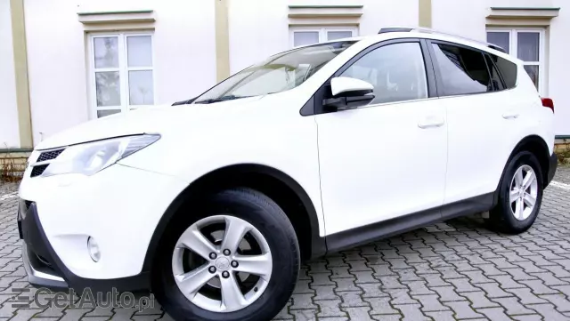 TOYOTA RAV4 2.2 D-4D 4x4 Executive