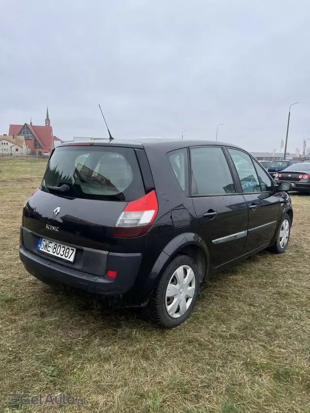 RENAULT Scenic 