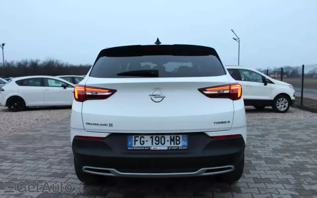 OPEL Grandland X 1.5 D Start/Stop Color Line