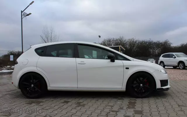 SEAT Leon 2.0 TSI Cupra R