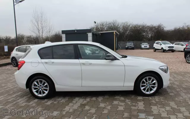 BMW Seria 1 116i Sport Line