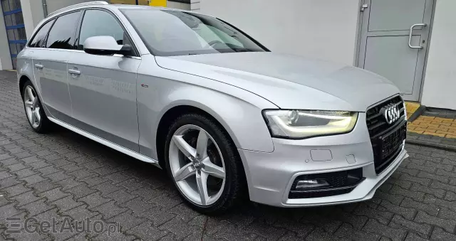 AUDI A4 Avant 2.0 TDI ultra S tronic sport