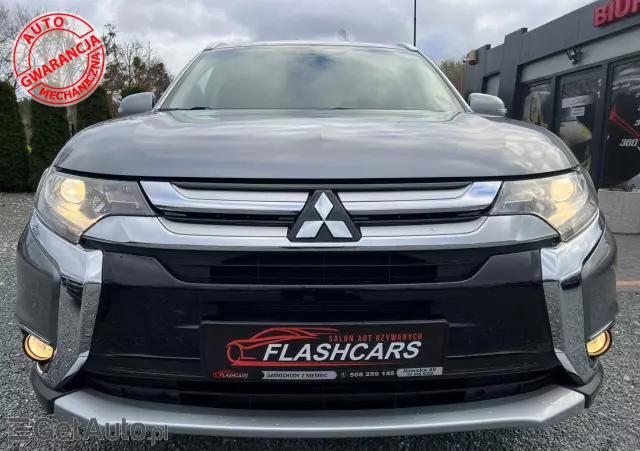 MITSUBISHI Outlander 2.0 2WD Diamant Edition