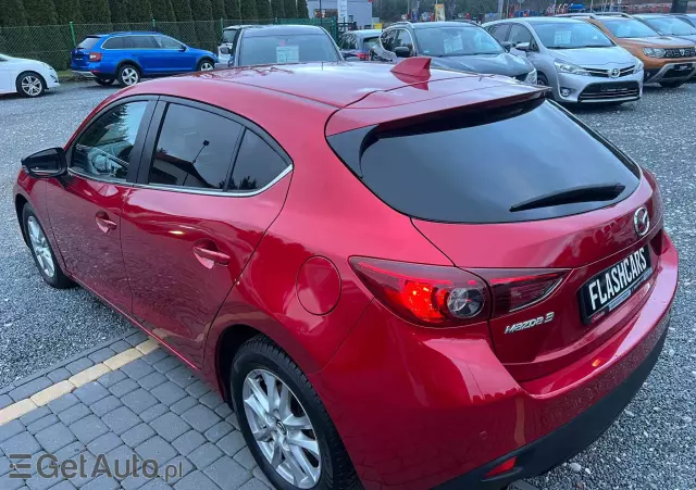 MAZDA 3 SKYACTIV-G 120 Automatik Center-Line