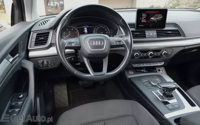 AUDI Q5 2.0 TDI quattro S tronic design