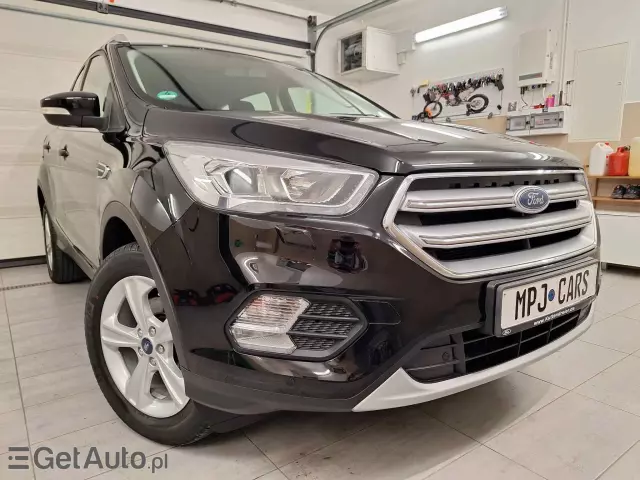 FORD Kuga 1.5 EcoBoost COOL&CONNECT