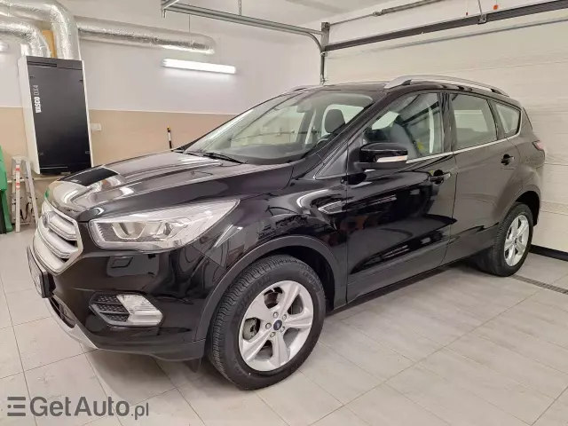 FORD Kuga 1.5 EcoBoost COOL&CONNECT