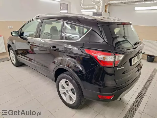 FORD Kuga 1.5 EcoBoost COOL&CONNECT