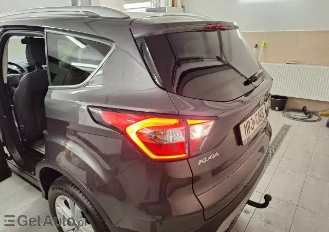 FORD Kuga 1.5 EcoBoost COOL&CONNECT