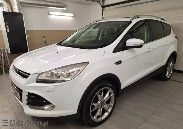 FORD Kuga 2.0 TDCi 4WD Titanium