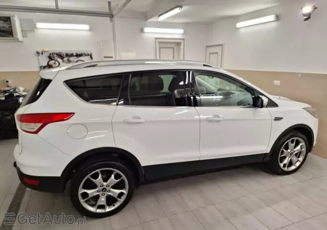 FORD Kuga 2.0 TDCi 4WD Titanium