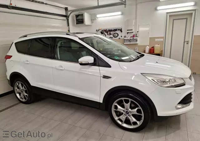 FORD Kuga 2.0 TDCi 4WD Titanium