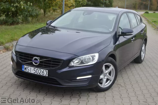 VOLVO V60 Kinetic